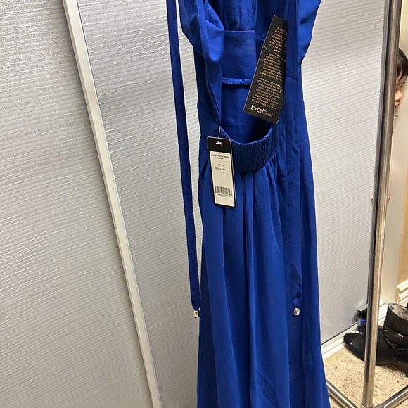 Bebe CROSS FRONT MAXI DRESS - Picture 7 of 7